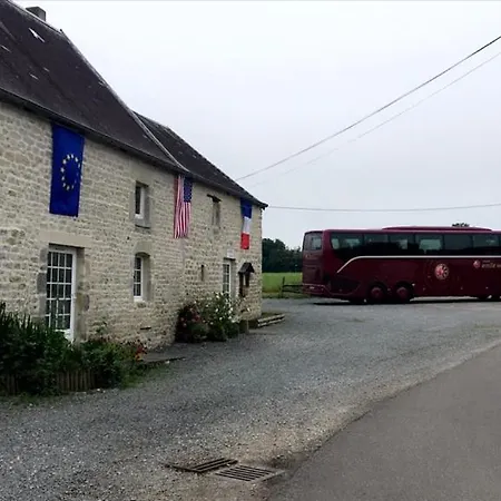 Farm stay Chevrerie De La Huberdiere *